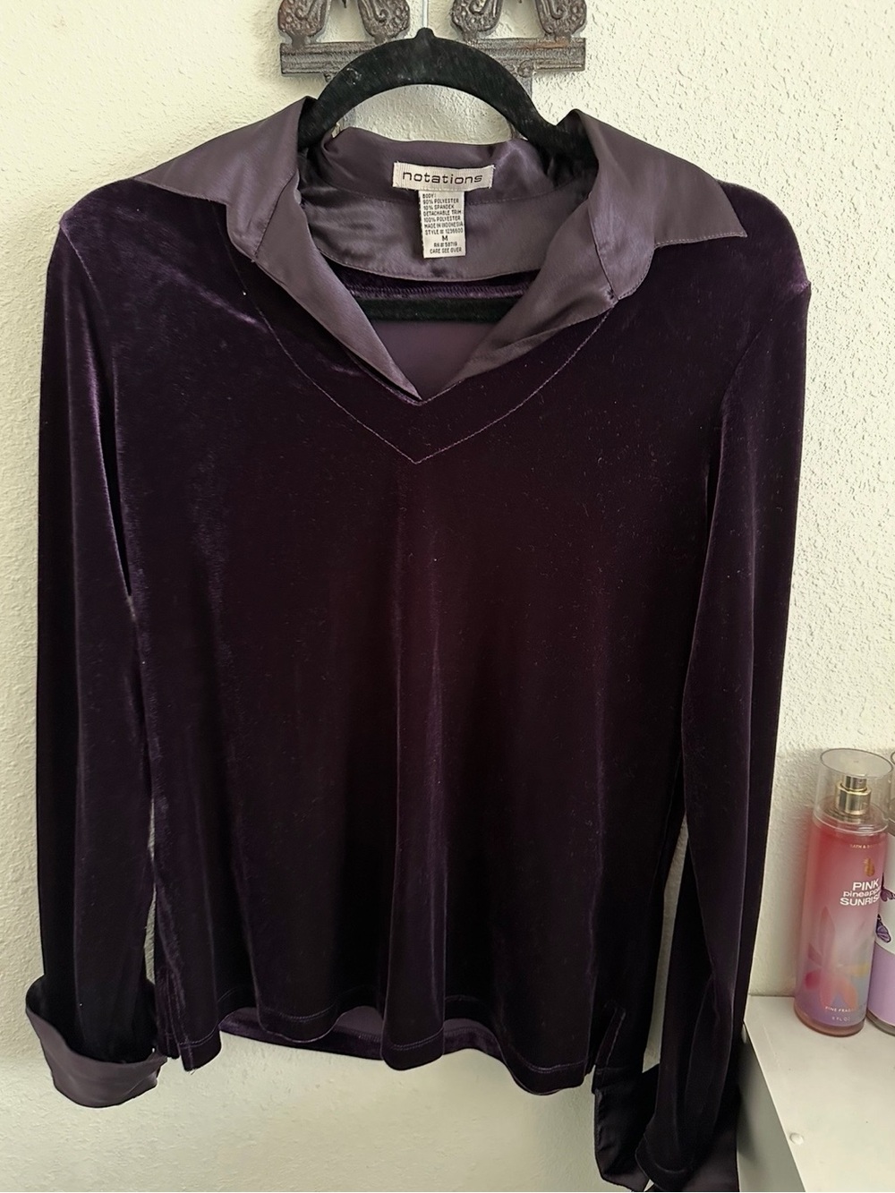 Vintage Y2K Deep Plum Velvet Pullover Satin Collar & Cuffs Medium